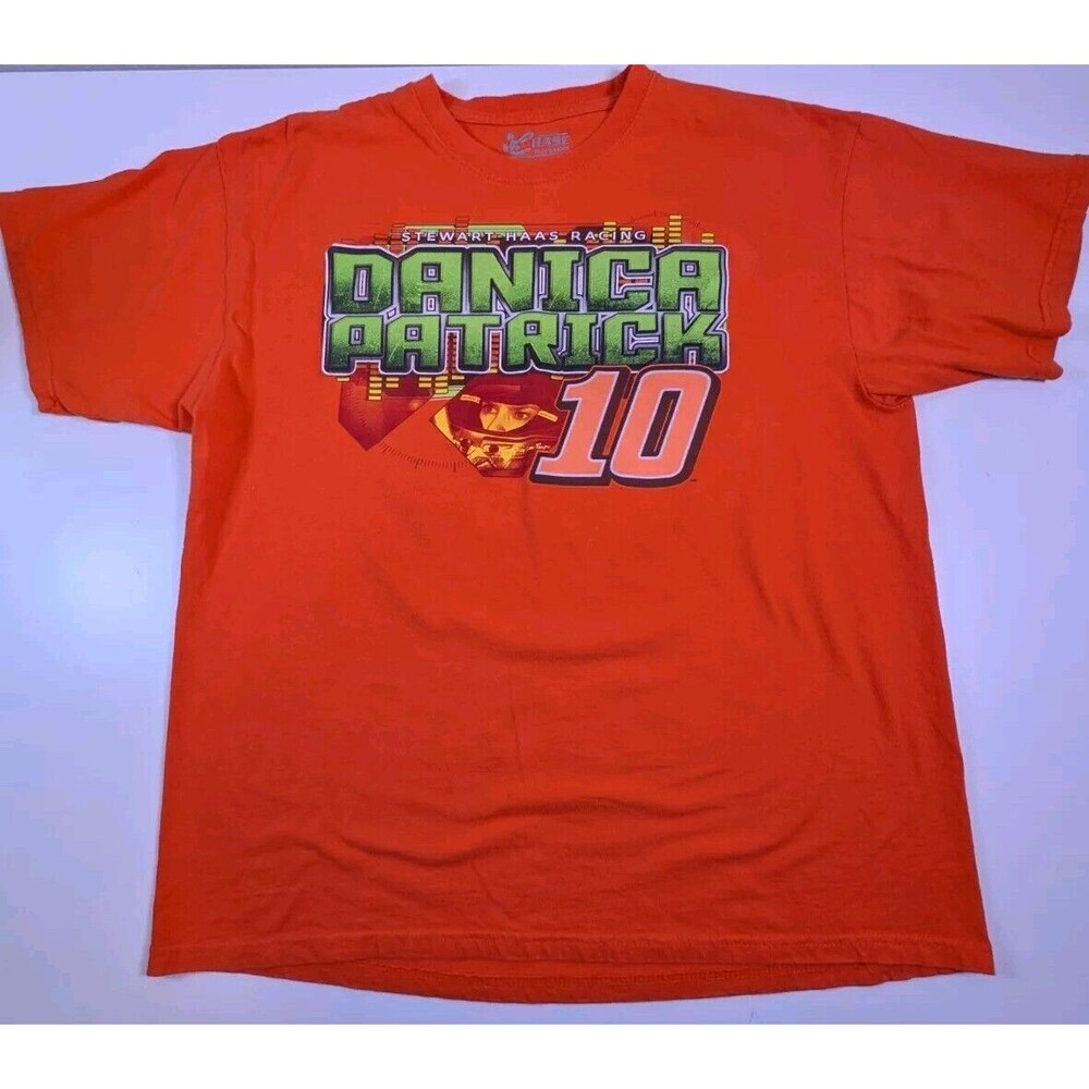 Chase Authentics Danica Patrick Go Daddy NASCAR Graphic Print T-Shirt Sz XL